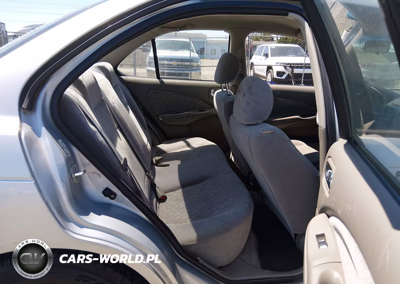 2003 Nissan Sentra Gxe Limited Edition VIN:3N1AB51A03L734876 - 8
