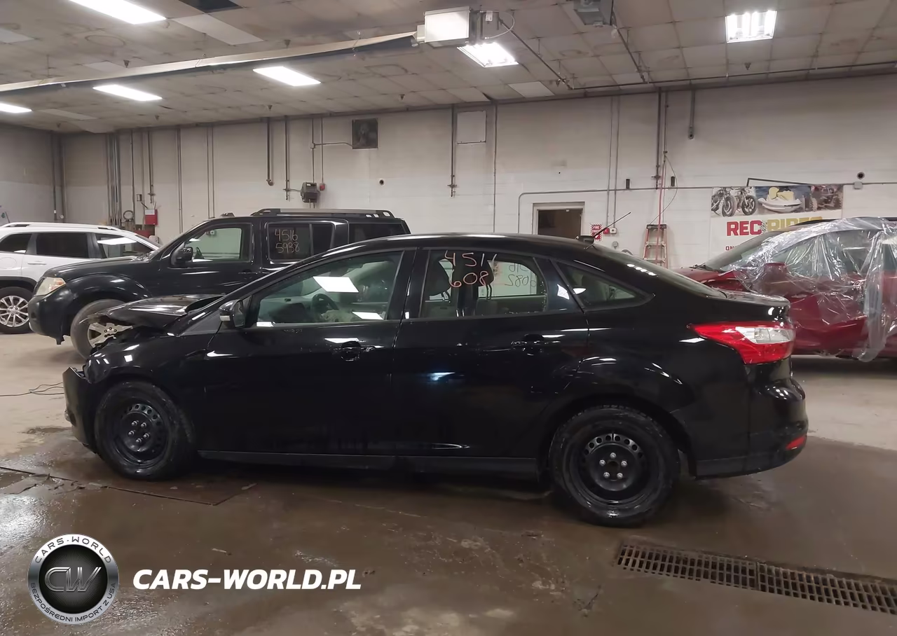 2012 Ford Focus Se VIN:1FAHP3F24CL218783 - 14