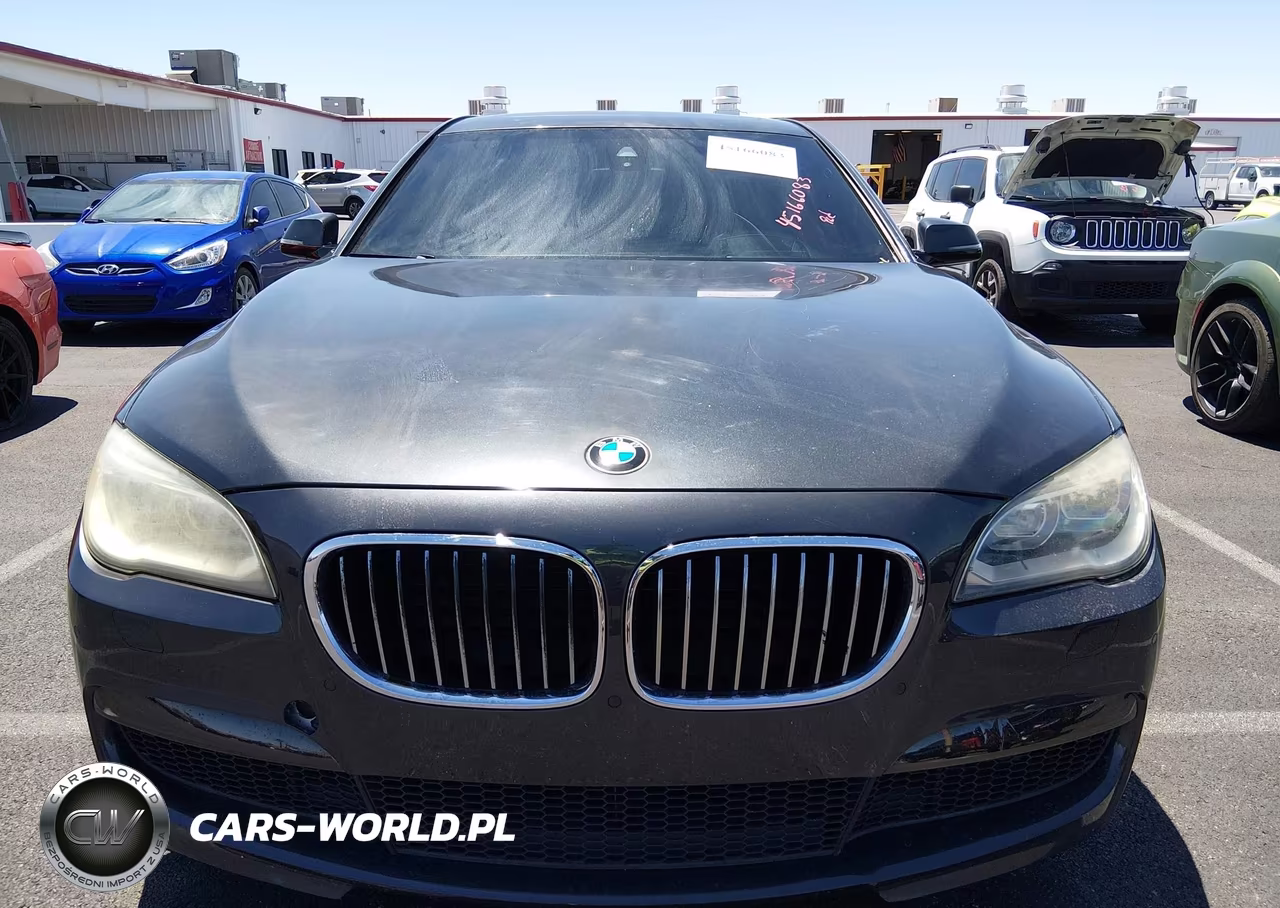 2014 BMW Alpina B7 VIN:WBAYE8C57ED135399 - 12