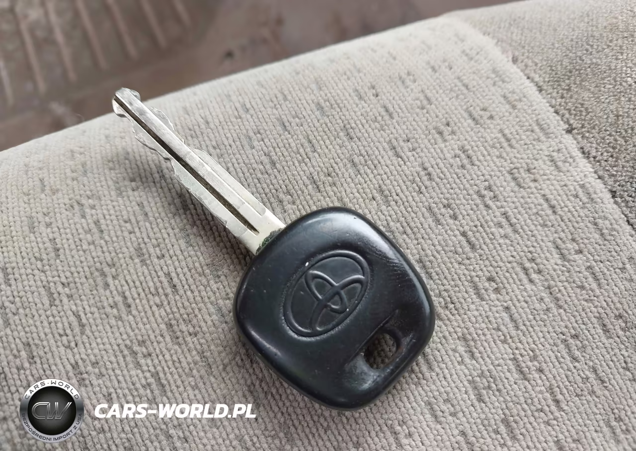 2006 Toyota Corolla Ce VIN:1NXBR32E46Z603040 - 11