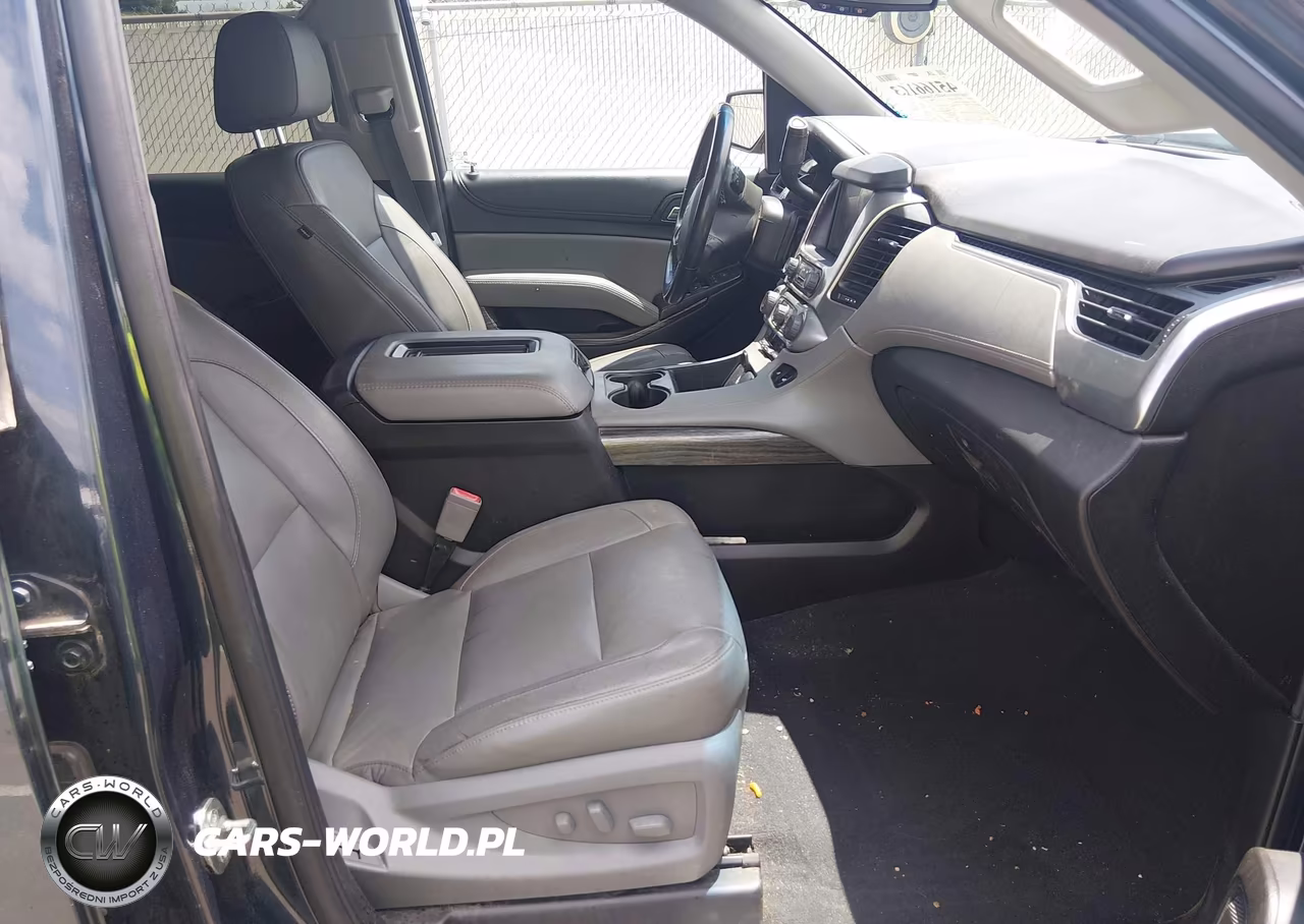 2019 Chevrolet Tahoe Lt VIN:1GNSCBKC9KR169183 - 5