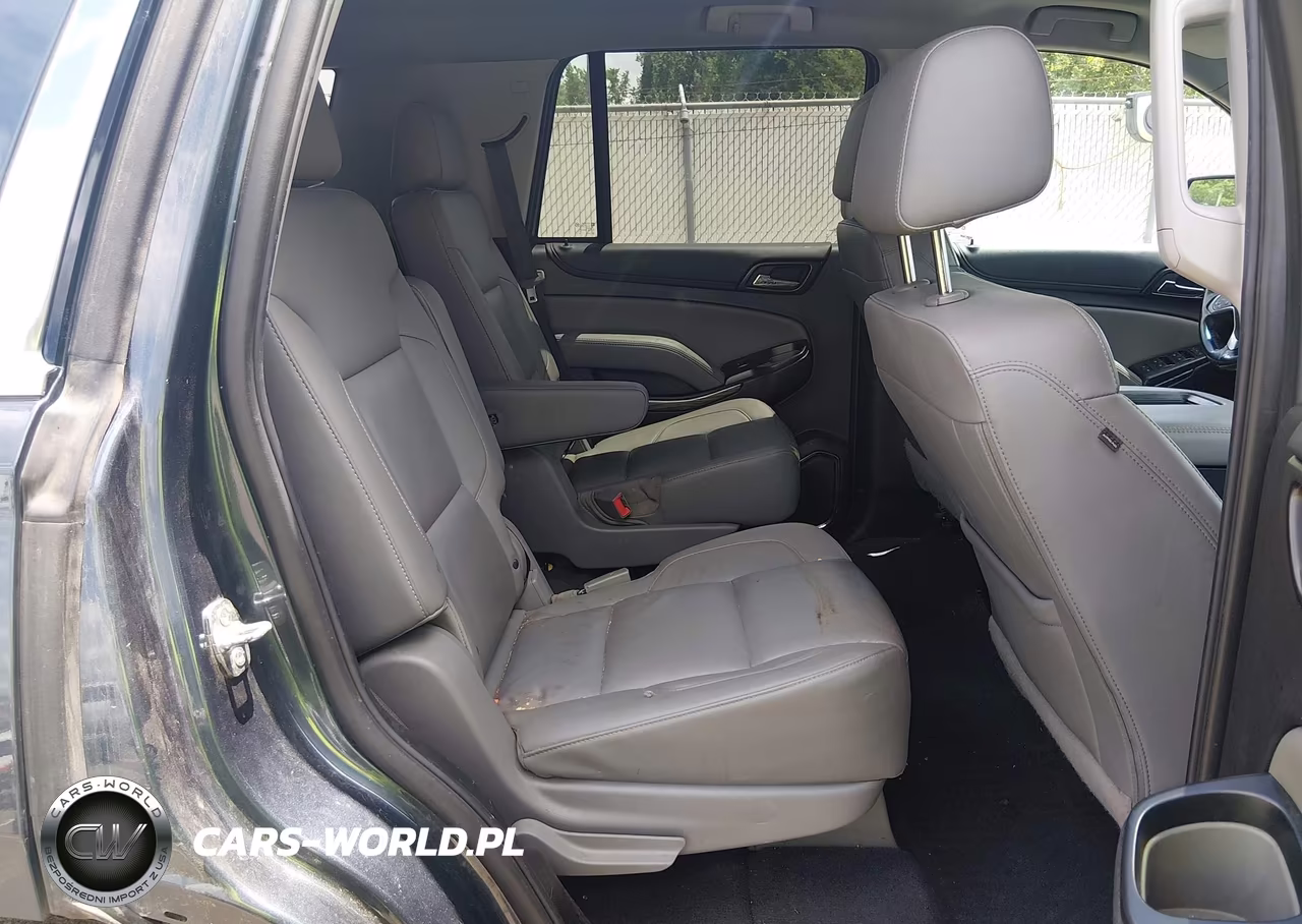 2019 Chevrolet Tahoe Lt VIN:1GNSCBKC9KR169183 - 8