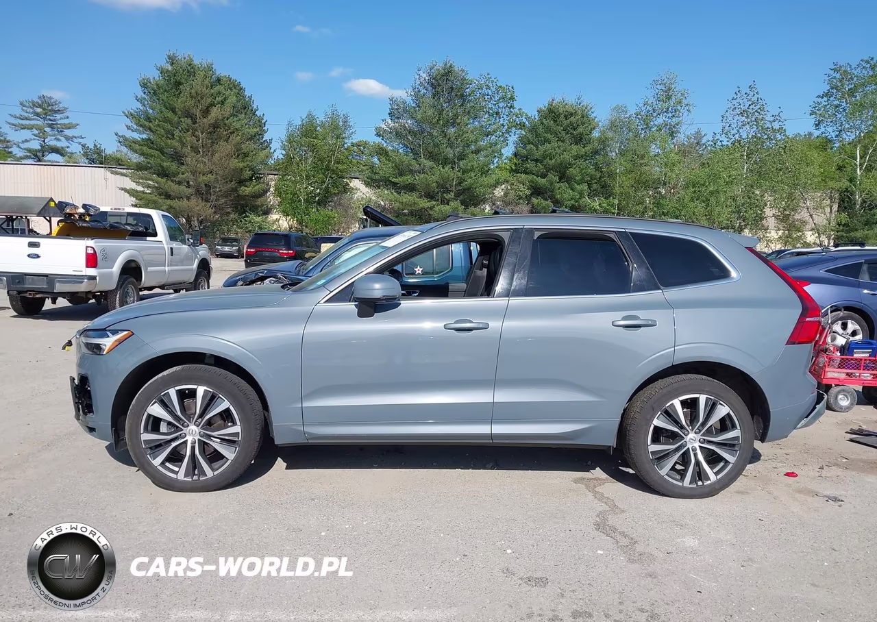 2022 Volvo Xc60 B5 Momentum VIN:YV4L12RK0N1086385 - 15