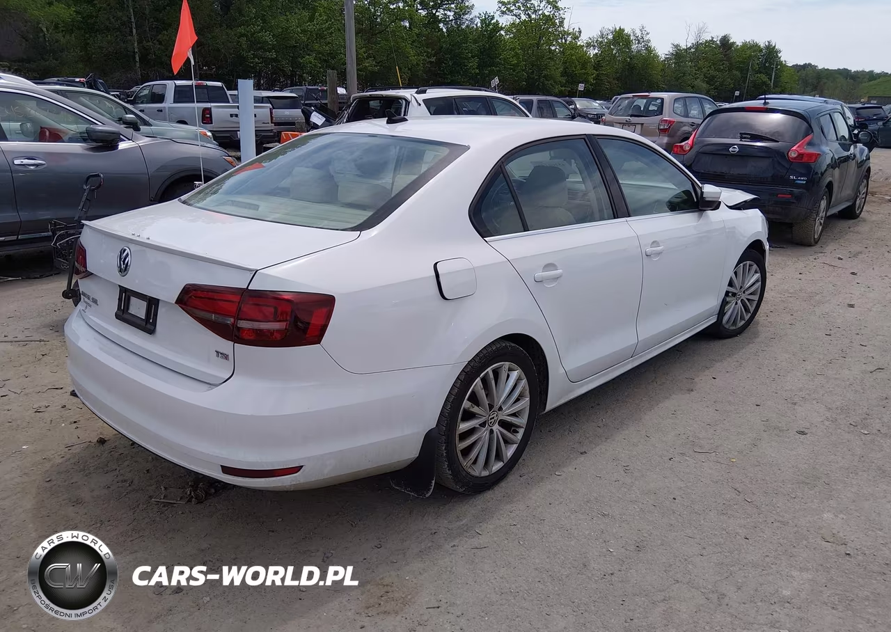 2016 Volkswagen Jetta 1.8T Sel VIN:3VWL17AJ2GM401712 - 4