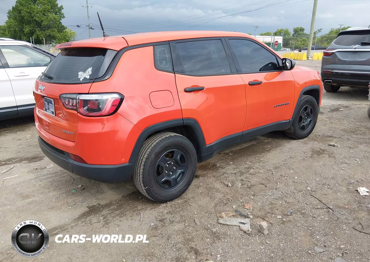 2018 Jeep Compass Sport Fwd VIN:3C4NJCAB6JT286560 - 4