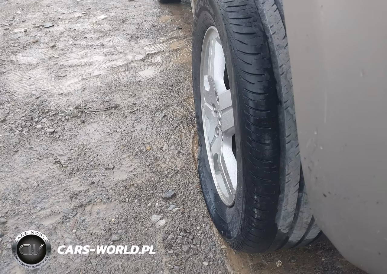 2007 Mercury Mariner Convenience VIN:4M2YU80ZX7KJ16481 - 13