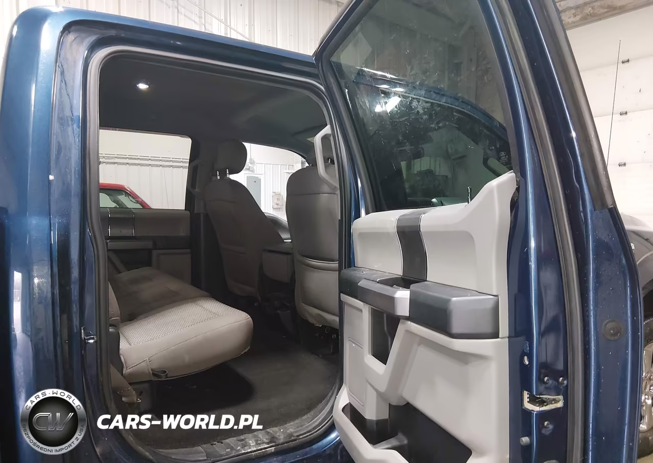 2019 Ford F-150 Xlt VIN:1FTEW1E55KKD49368 - 8