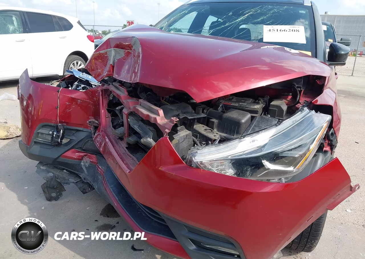 2019 Nissan Kicks Sr VIN:3N1CP5CUXKL477354 - 19