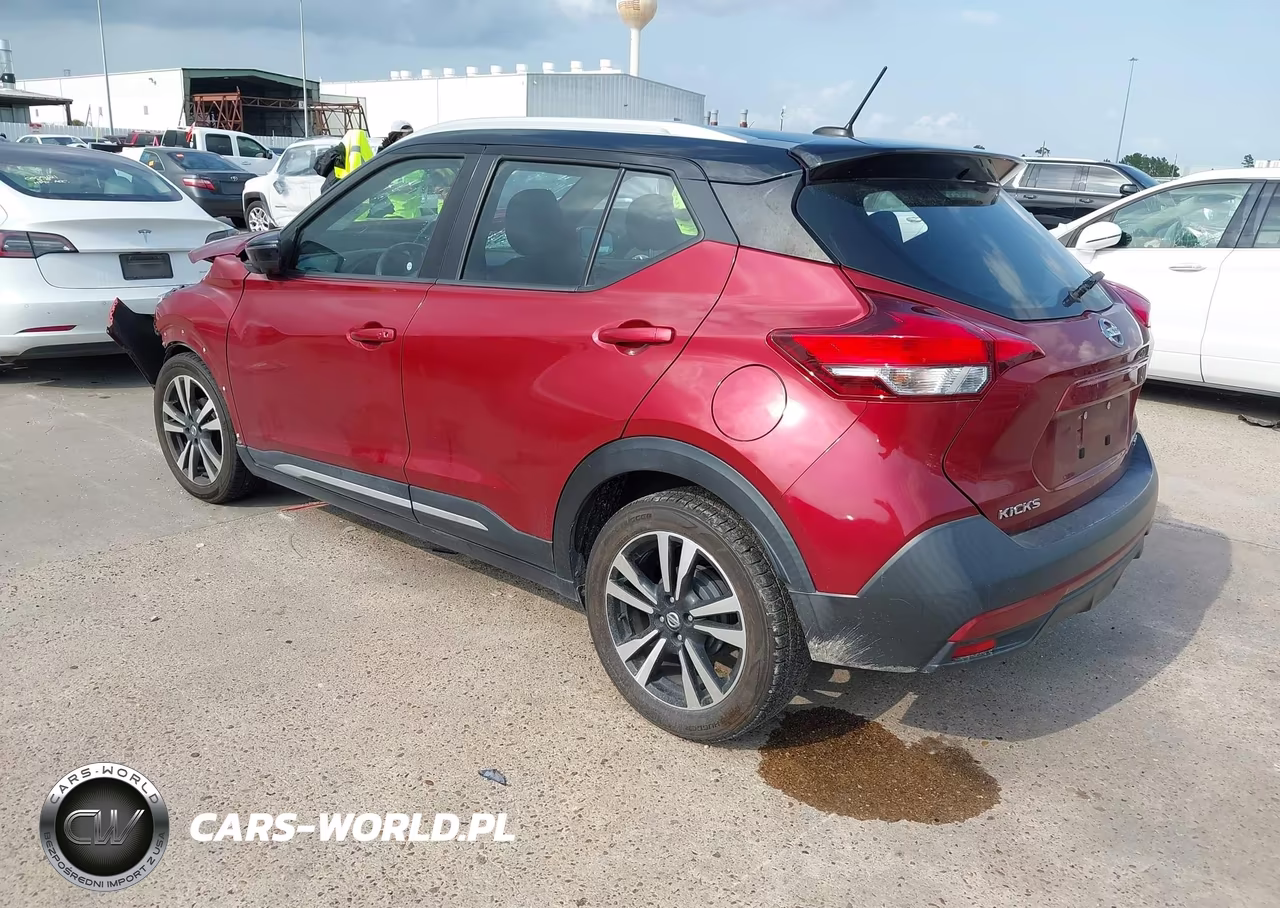 2019 Nissan Kicks Sr VIN:3N1CP5CUXKL477354 - 3
