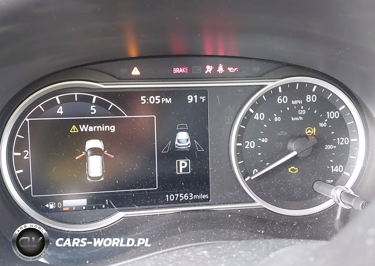 2019 Nissan Kicks Sr VIN:3N1CP5CUXKL477354 - 7