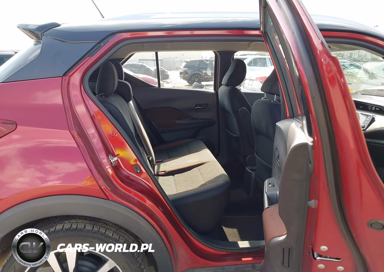 2019 Nissan Kicks Sr VIN:3N1CP5CUXKL477354 - 8