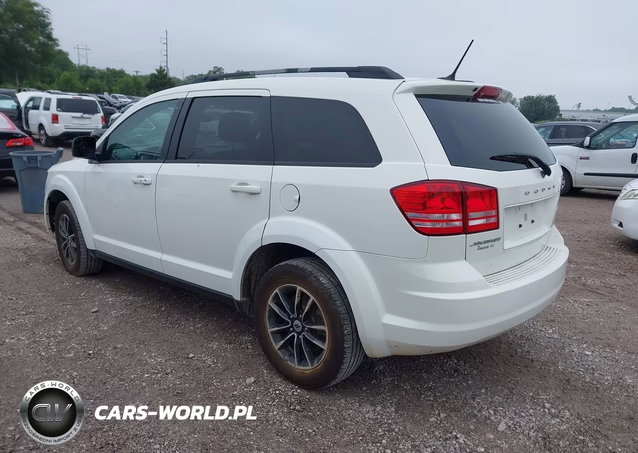 2018 Dodge Journey Se VIN:3C4PDCAB5JT294133 - 3