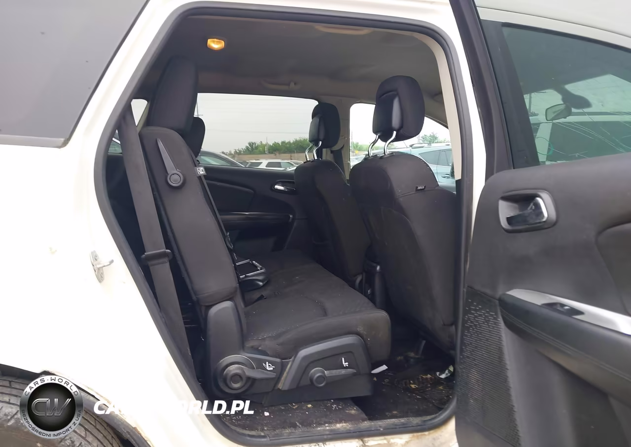 2018 Dodge Journey Se VIN:3C4PDCAB5JT294133 - 8