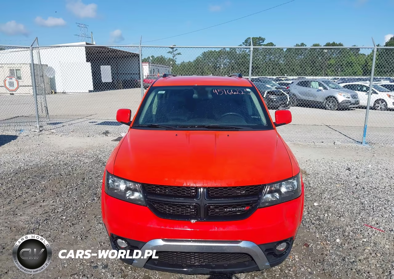 2018 Dodge Journey Crossroad VIN:3C4PDCGB0JT421846 - 12
