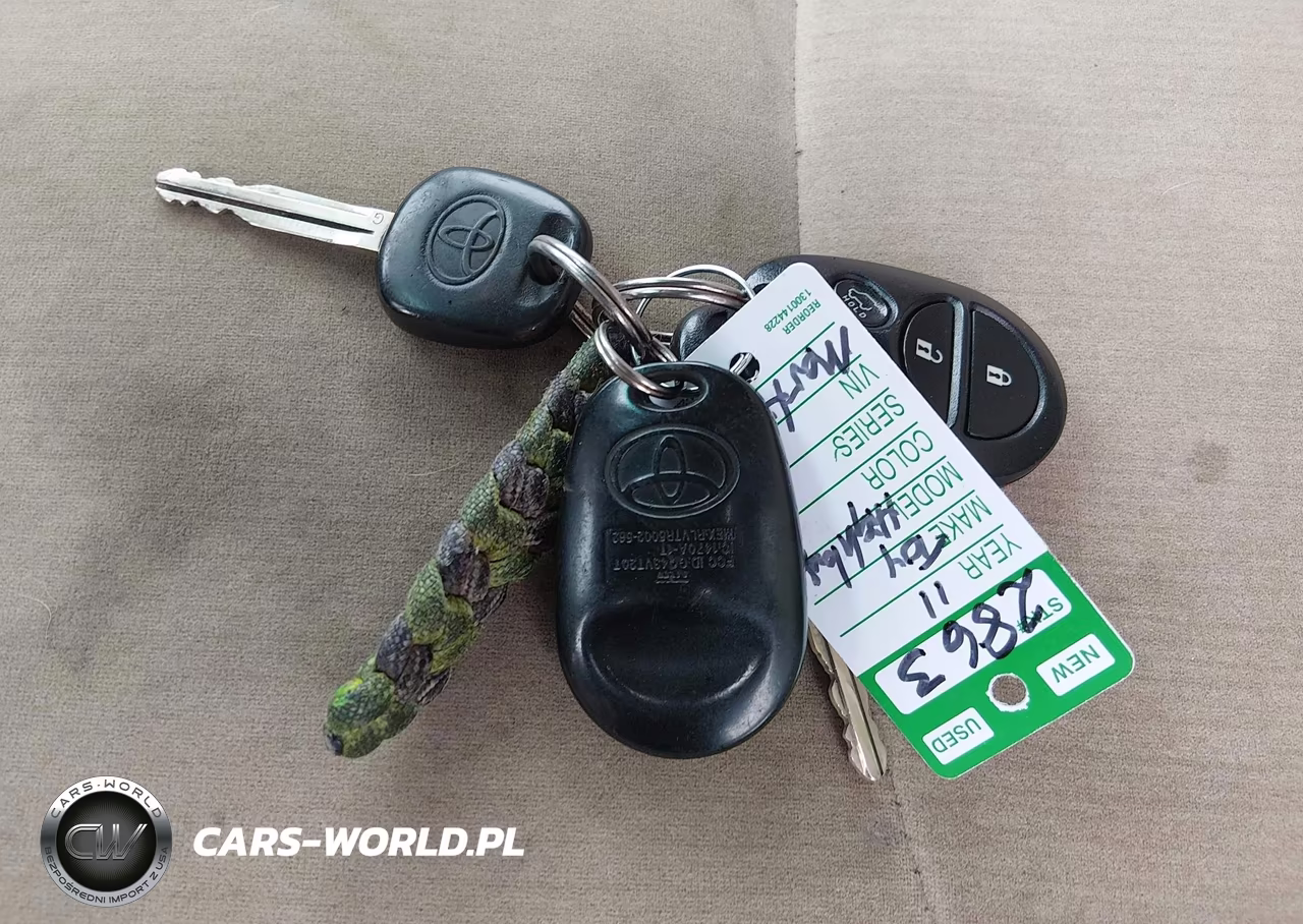 2011 Toyota Highlander Base V6 VIN:5TDBK3EH6BS090841 - 11