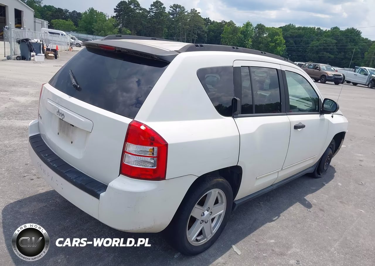 2008 Jeep Compass Sport VIN:1J8FF47W28D538531 - 4