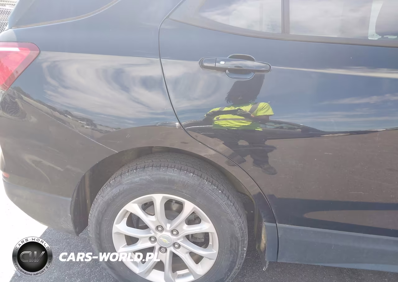 2019 Chevrolet Equinox Ls VIN:3GNAXHEV5KL265738 - 6