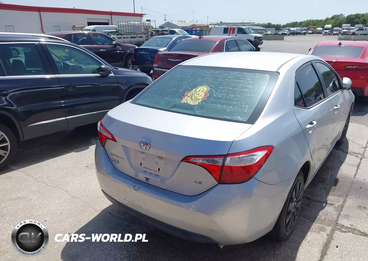 2015 Toyota Corolla Le VIN:5YFBURHE4FP363370 - 16