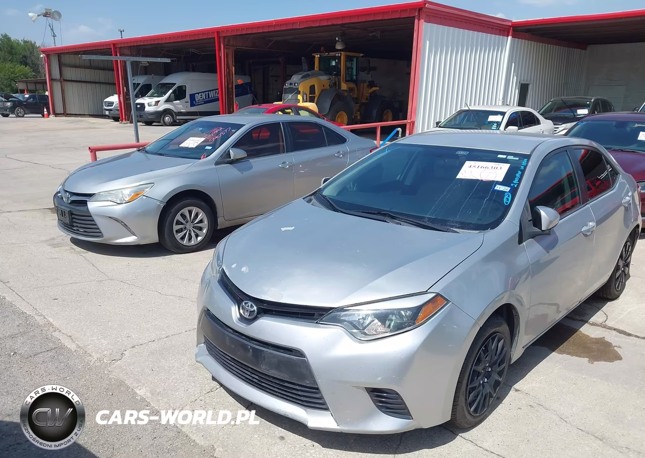 2015 Toyota Corolla Le VIN:5YFBURHE4FP363370 - 6