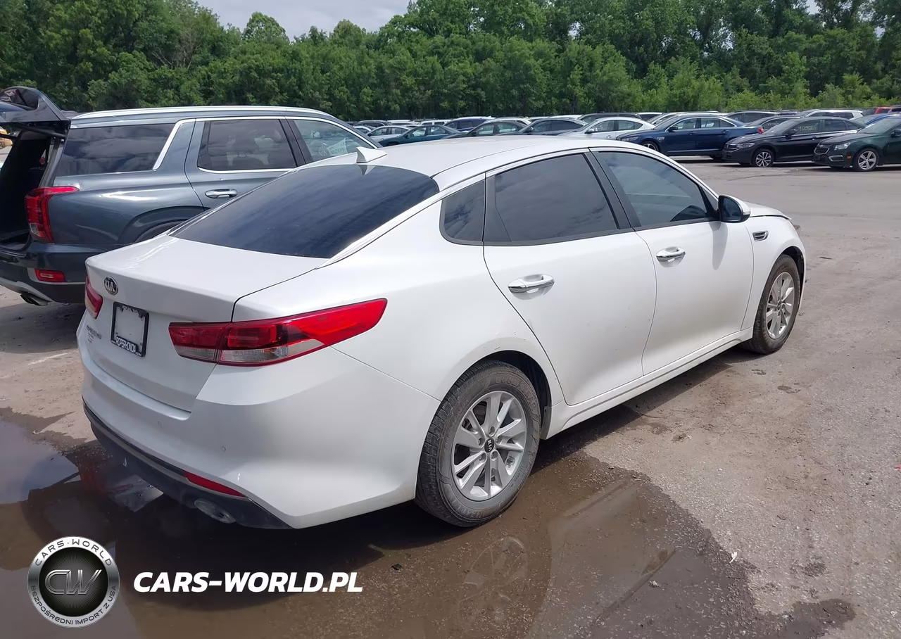2018 Kia Optima Lx VIN:KNAGT4L31J5198480 - 4