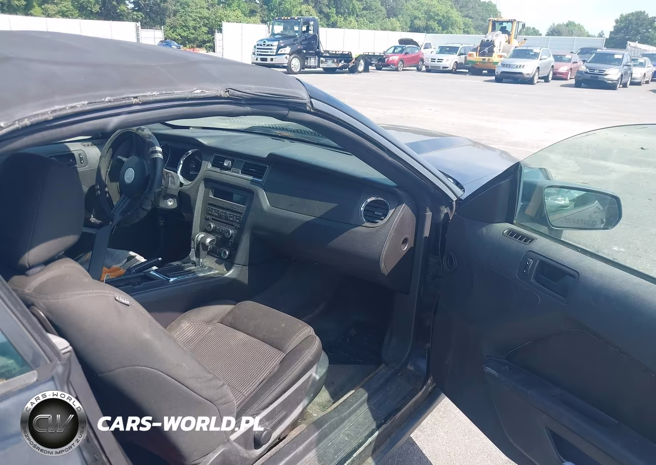 2010 Ford Mustang V6 VIN:1ZVBP8EN4A5172220 - 5