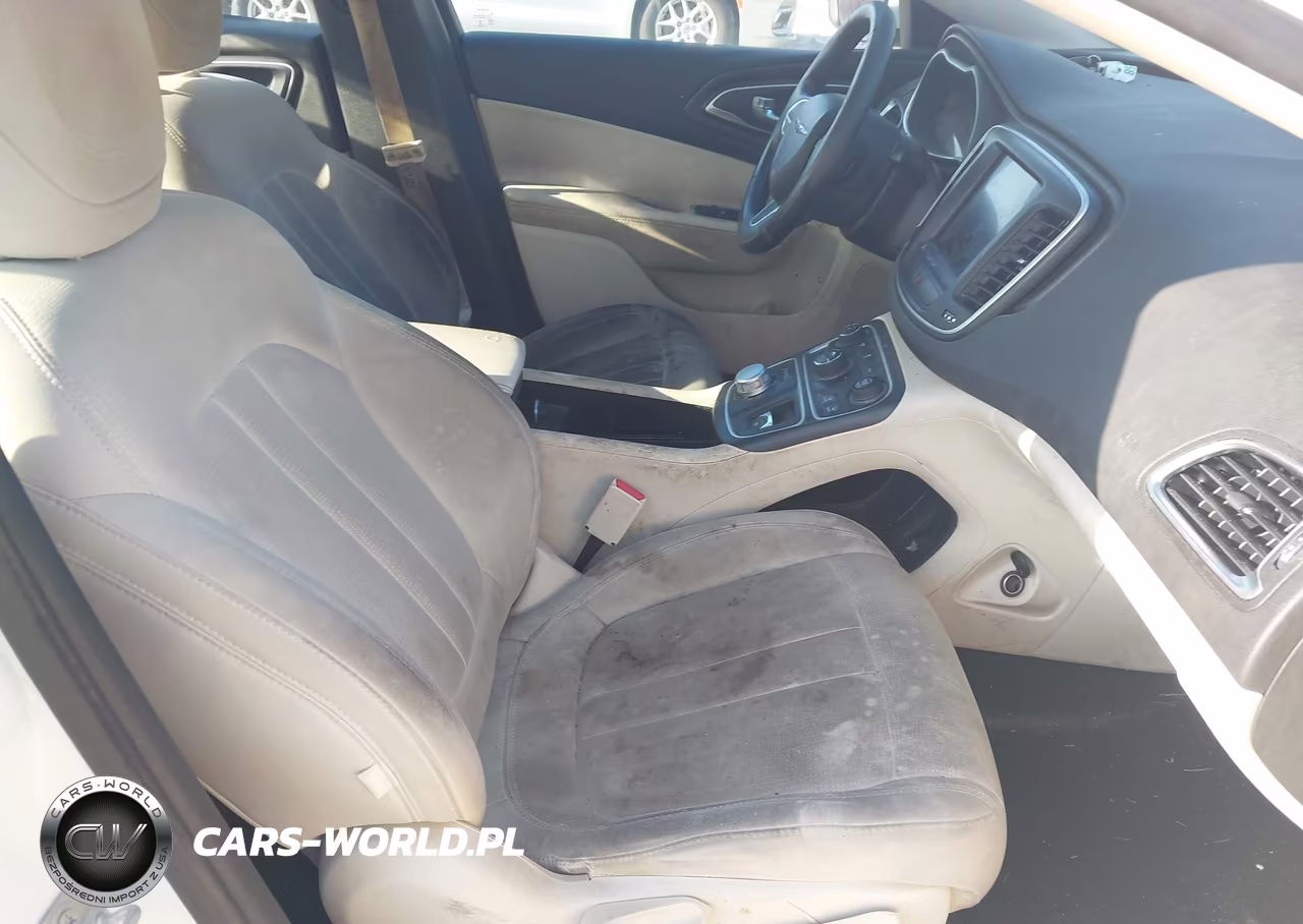 2015 Chrysler 200 Limited VIN:1C3CCCAB7FN597850 - 5