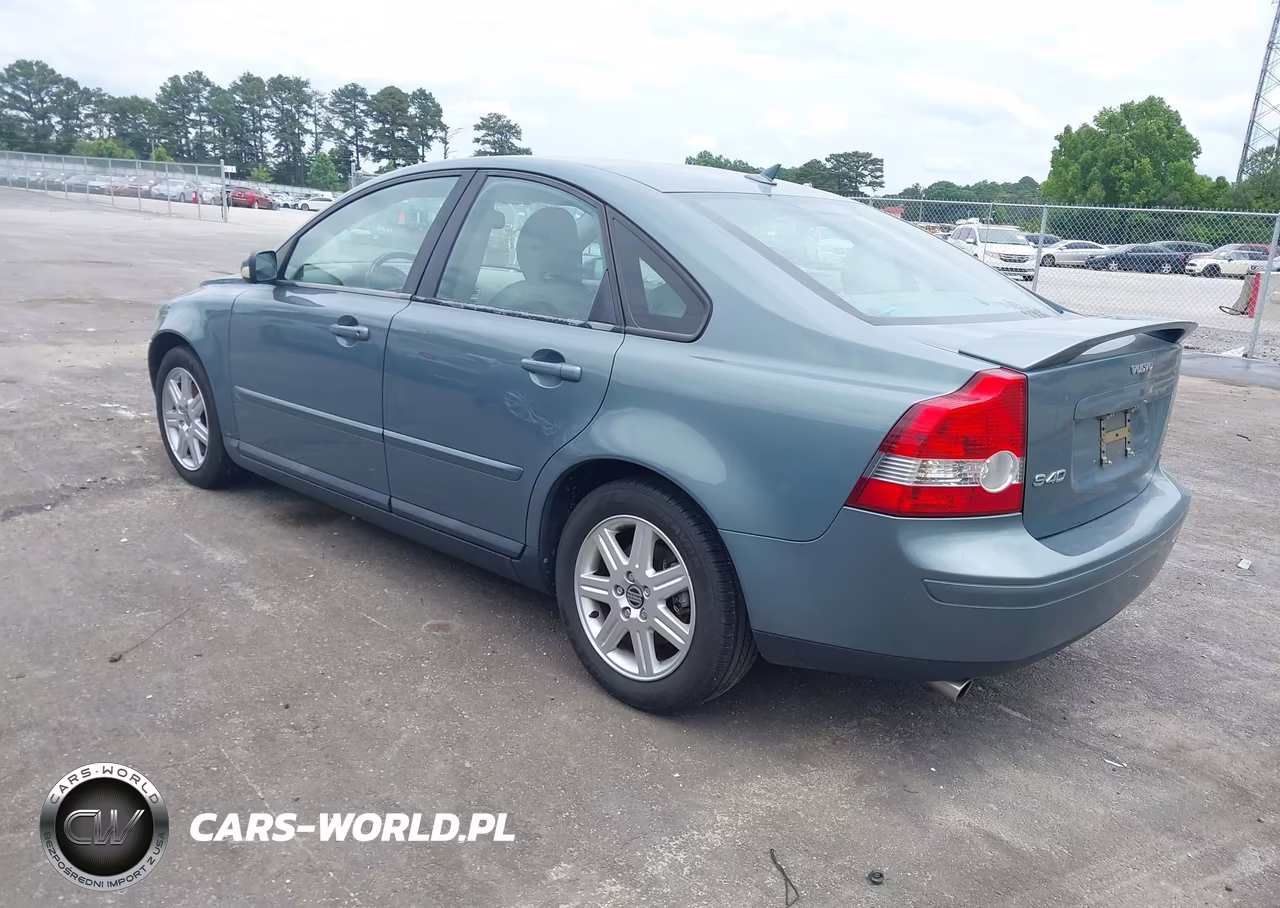 2005 Volvo S40 T5 VIN:YV1MS682352049445 - 3
