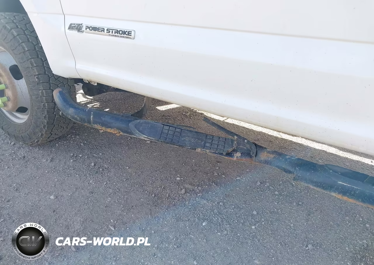 2018 Ford F-350 Chassis Xl VIN:1FD8X3H6XJEC49091 - 11