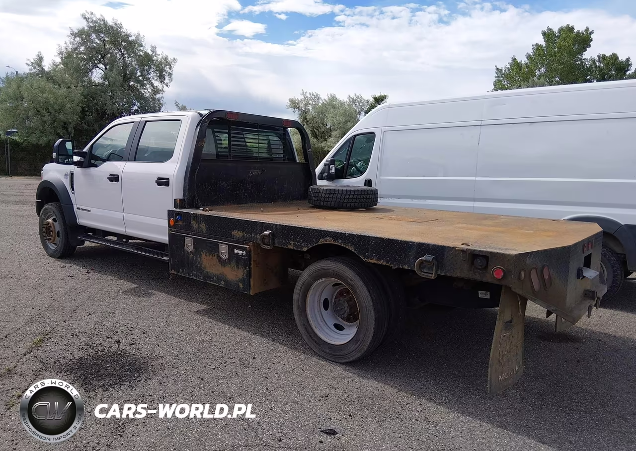 2017 Ford F-550 Chassis Xl VIN:1FD0W5HT9HED19658 - 3