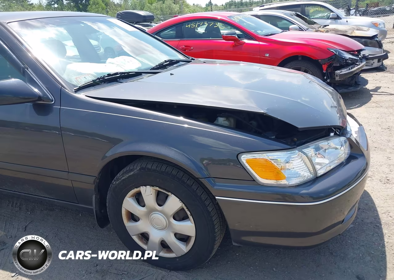 2000 Toyota Camry Le VIN:JT2BG22K2Y0494705 - 16