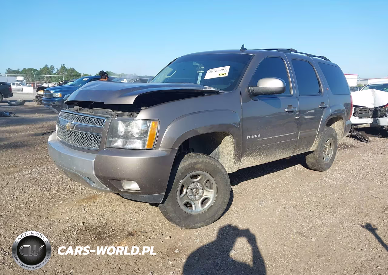 2011 Chevrolet Tahoe Lt VIN:1GNSKBE03BR391982 - 2