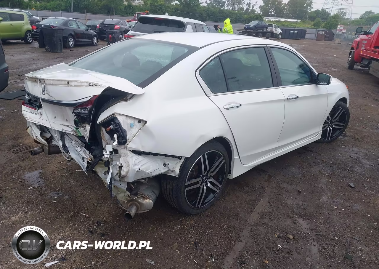 2016 Honda Accord Sport VIN:1HGCR2F54GA185385 - 4
