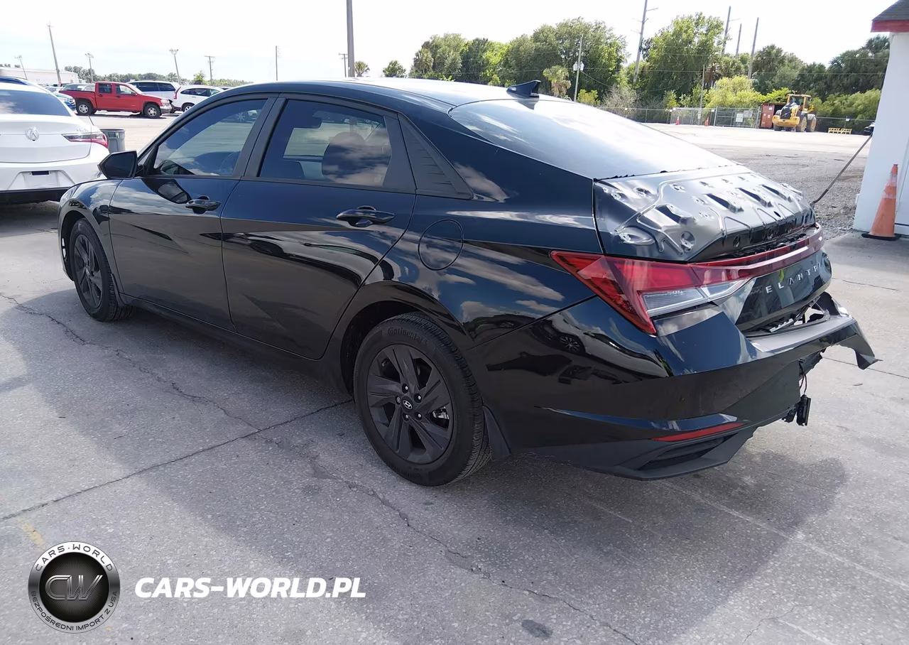 2022 Hyundai Elantra Sel VIN:KMHLS4AG6NU257878 - 3