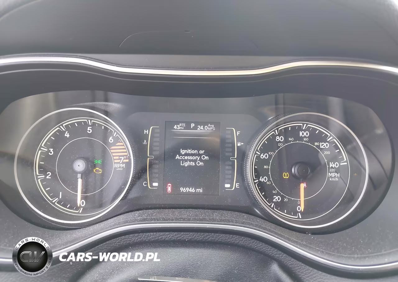 2020 Jeep Cherokee Latitude Plus Fwd VIN:1C4PJLLB4LD585737 - 7