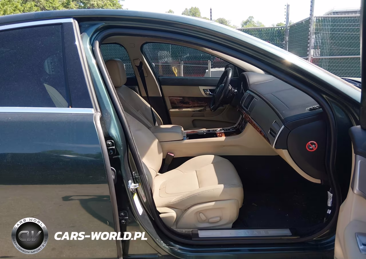 2012 Jaguar Xf VIN:SAJWA0FB6CLS24331 - 5
