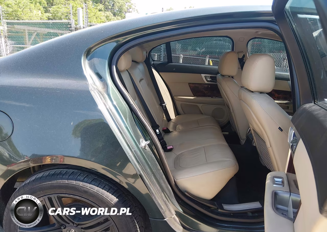 2012 Jaguar Xf VIN:SAJWA0FB6CLS24331 - 8
