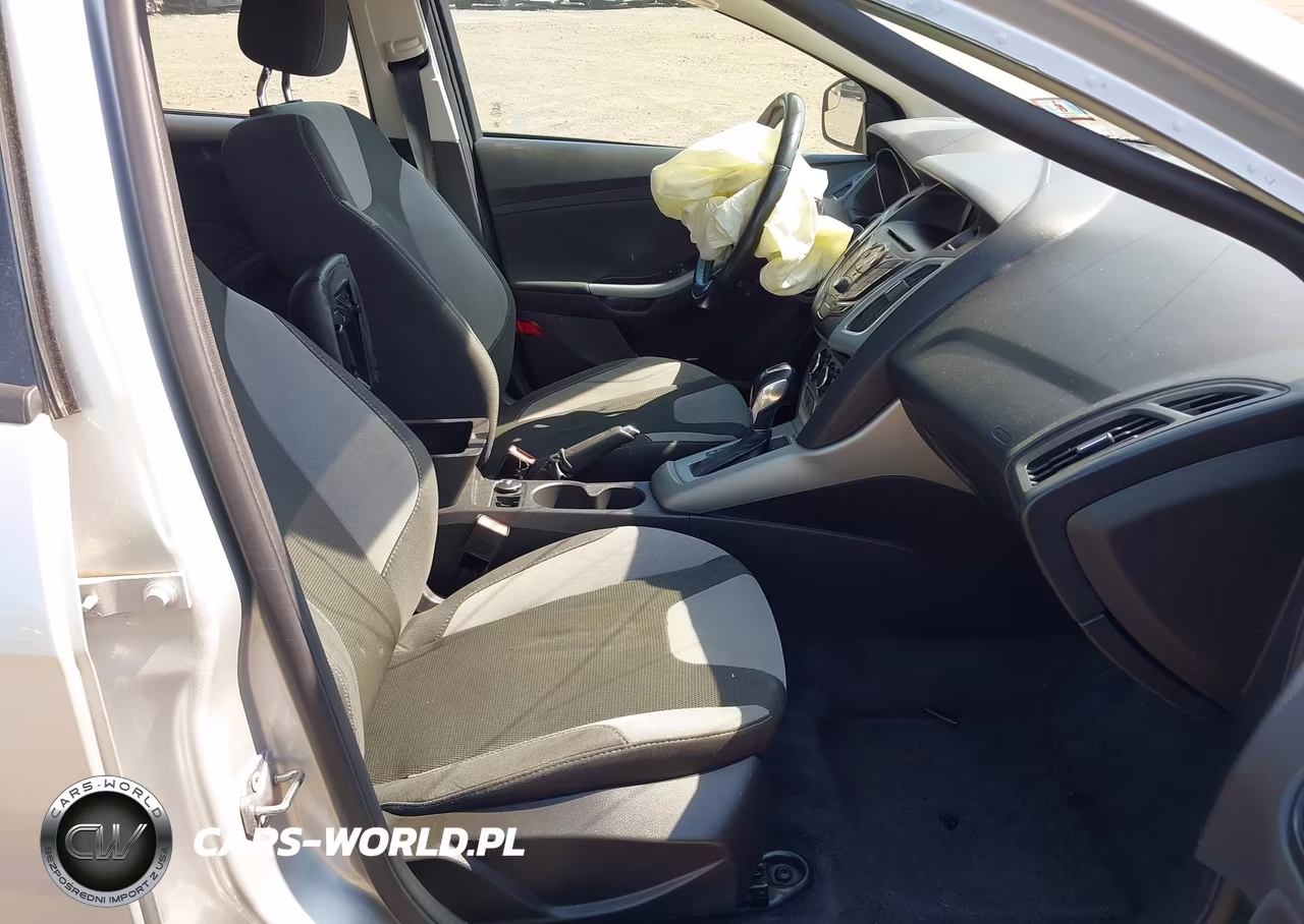 2012 Ford Focus Se VIN:1FAHP3K25CL246789 - 5