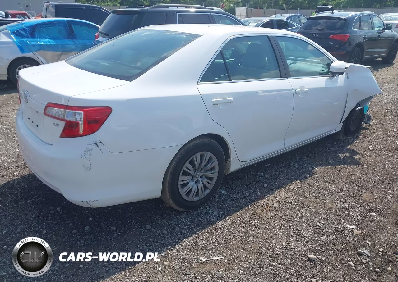 2013 Toyota Camry Le VIN:4T1BF1FK2DU298695 - 4