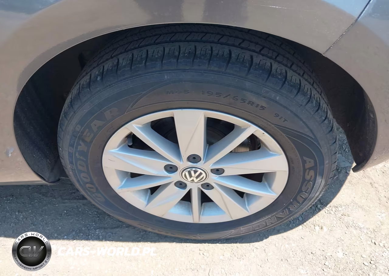2015 Volkswagen Golf Tsi S 4-Door VIN:3VW217AU6FM095845 - 12
