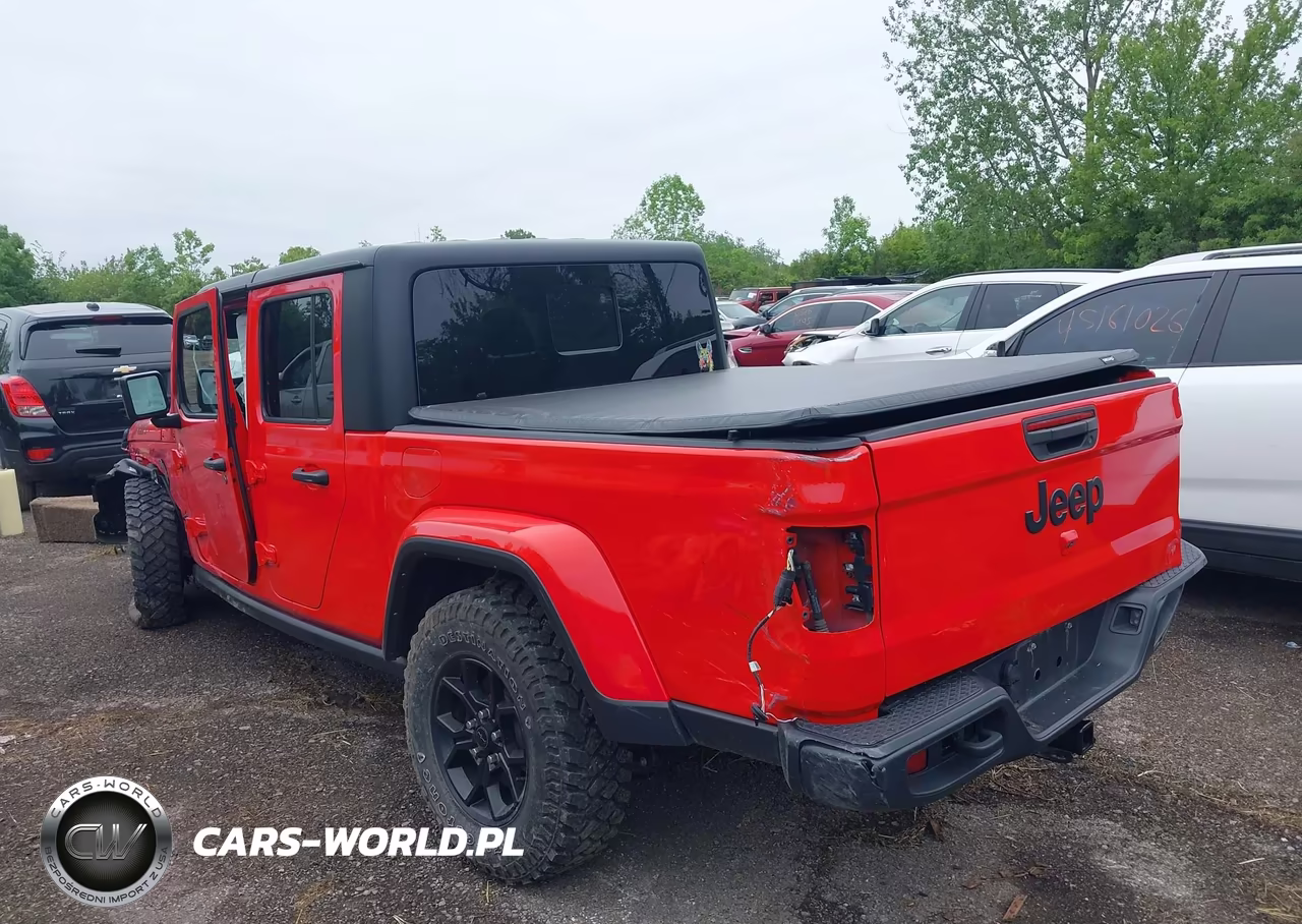 2024 Jeep Gladiator Willys VIN:1C6HJTAG2RL117501 - 3