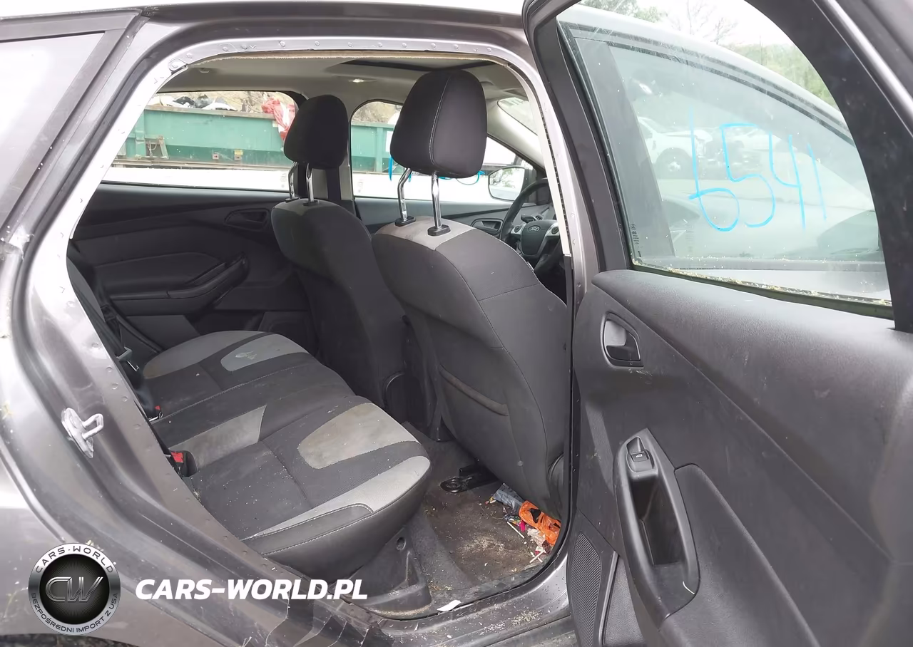 2012 Ford Focus Se VIN:1FAHP3K24CL277807 - 8