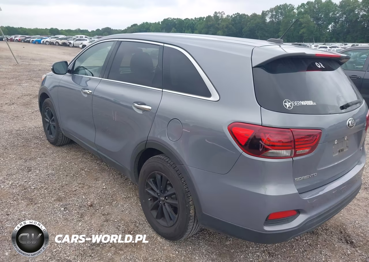 2019 Kia Sorento 2.4L L VIN:5XYPG4A32KG610988 - 3