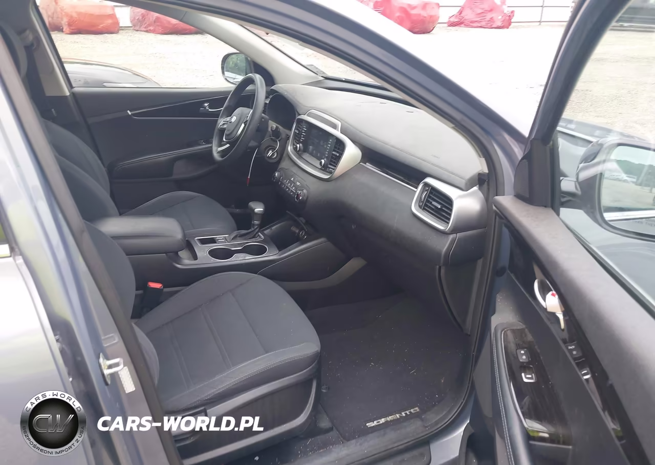 2019 Kia Sorento 2.4L L VIN:5XYPG4A32KG610988 - 5