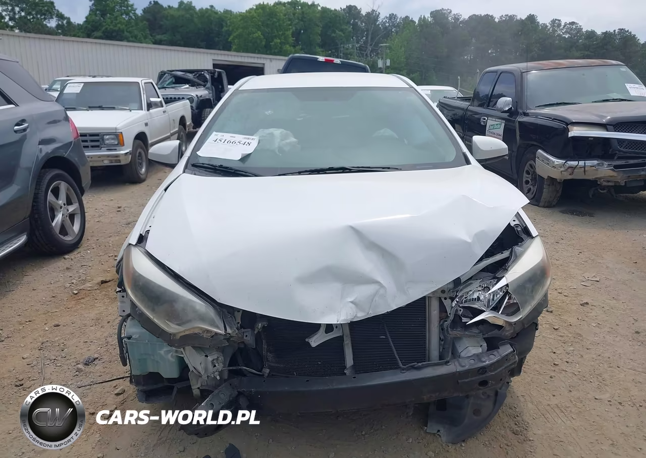 2015 Toyota Corolla Le VIN:2T1BURHE4FC443428 - 11