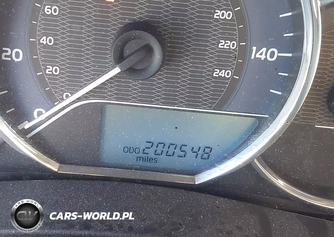 2015 Toyota Corolla Le VIN:2T1BURHE4FC443428 - 14