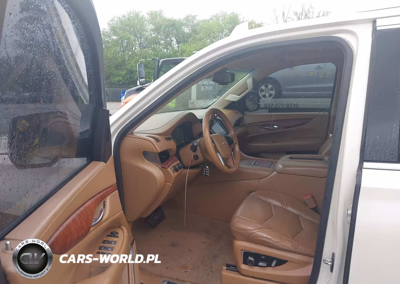 2015 Cadillac Escalade Platinum VIN:1GYS4PKJ8FR663133 - 5