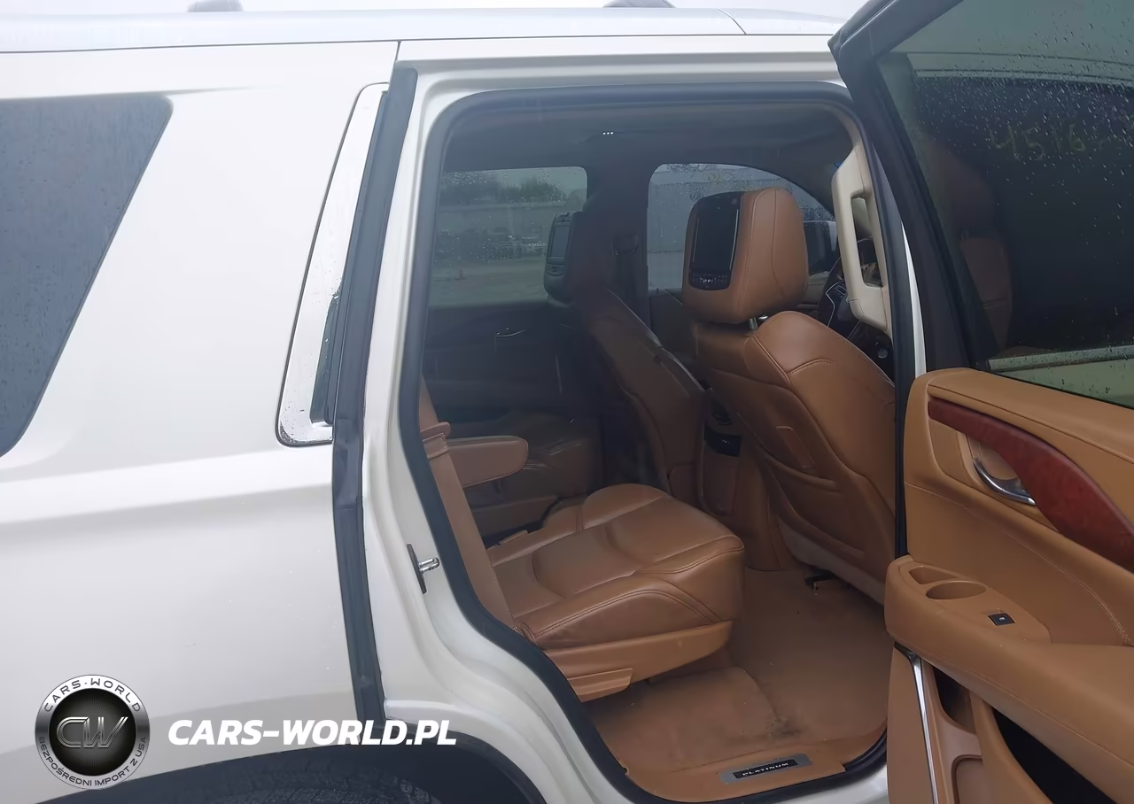2015 Cadillac Escalade Platinum VIN:1GYS4PKJ8FR663133 - 8
