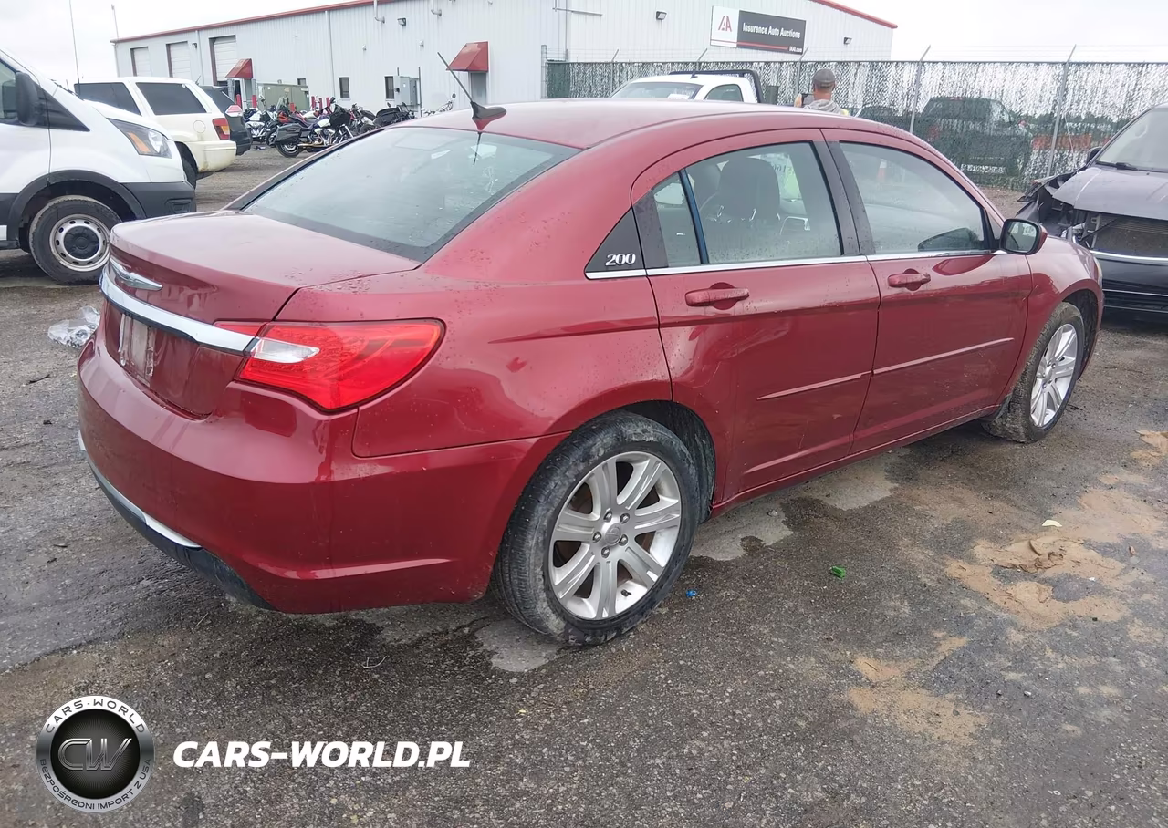 2012 Chrysler 200 Lx VIN:1C3CCBABXCN170362 - 4