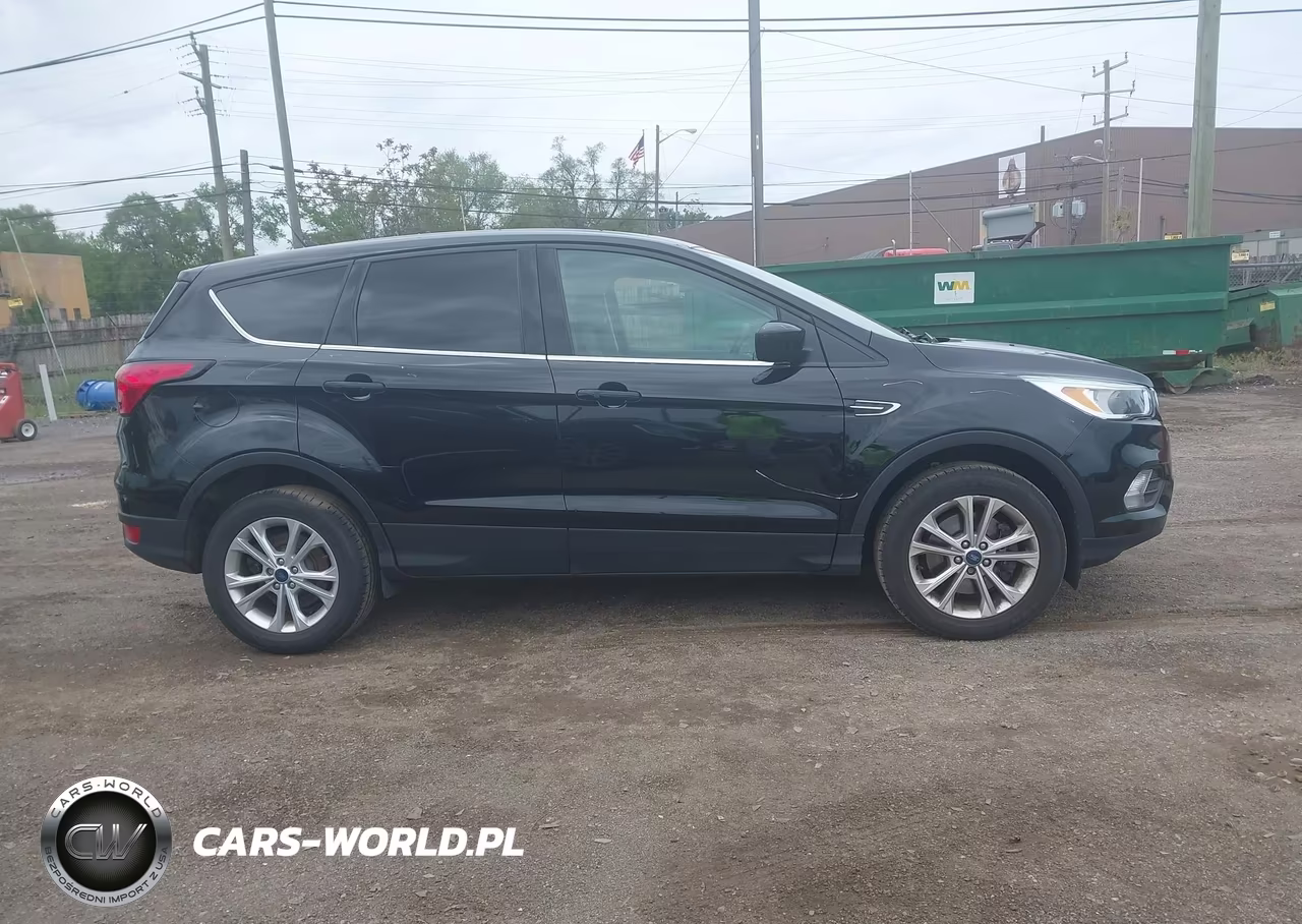 2019 Ford Escape Se VIN:1FMCU9GD2KUB24308 - 13