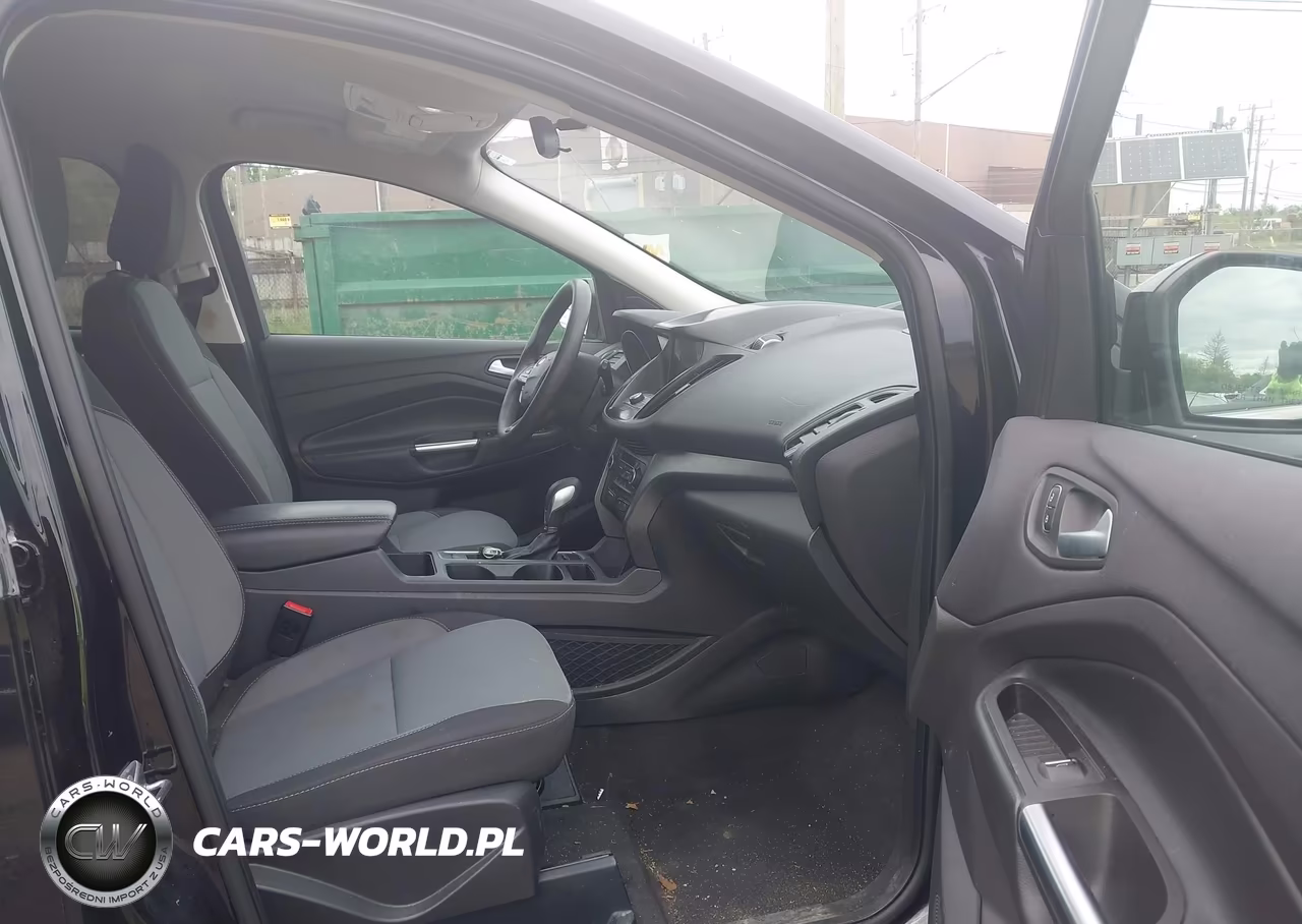 2019 Ford Escape Se VIN:1FMCU9GD2KUB24308 - 5